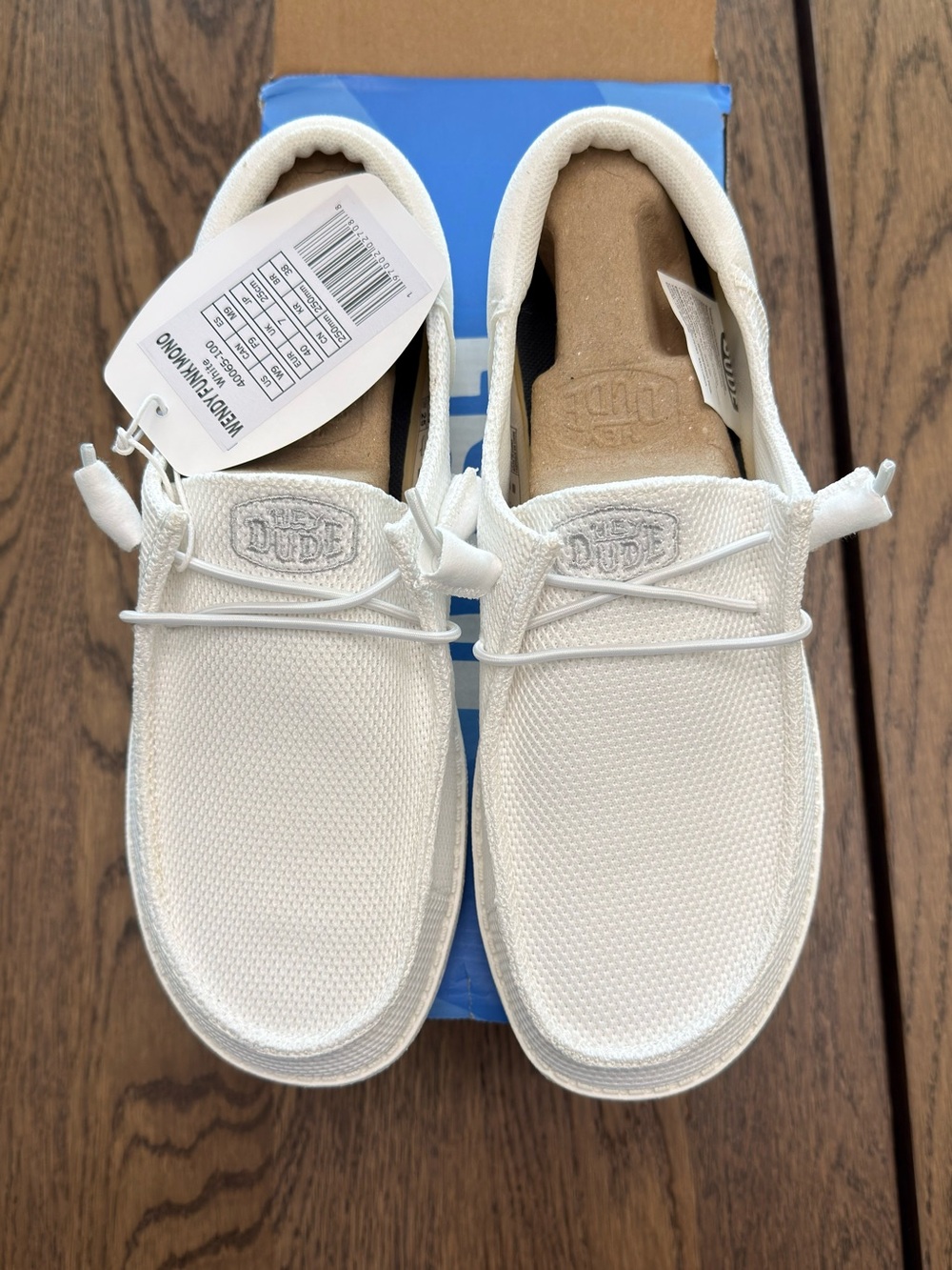 Hey Dude Wendy Funk Mono Shoes – Women’s Size 9 – White – NWT – Brand New in Box